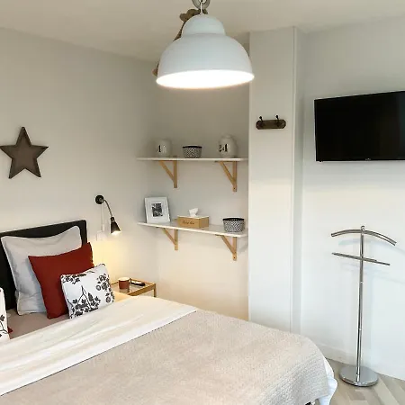 דירה Mon D'attache