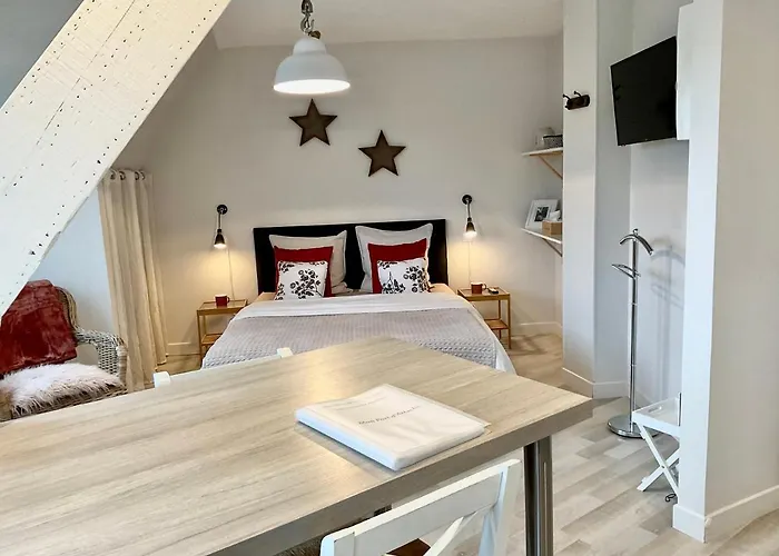 Mon D'attache 아파트